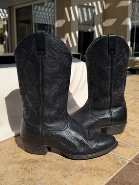 Ariat Size 12 EE Men’s Black Embroidered Western Cowboy Point Toe Boots